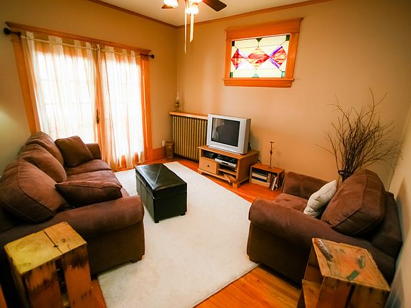 Living room, private porch
