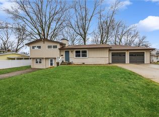 6114 N Howard Ave, Kansas City, MO 64118