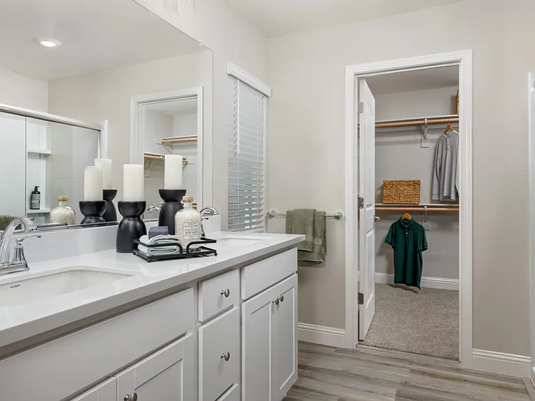 Sunridge_Plan_1_Model_Web-10