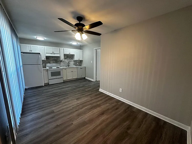 9620 Mason Creek Rd #6 — Photo 4