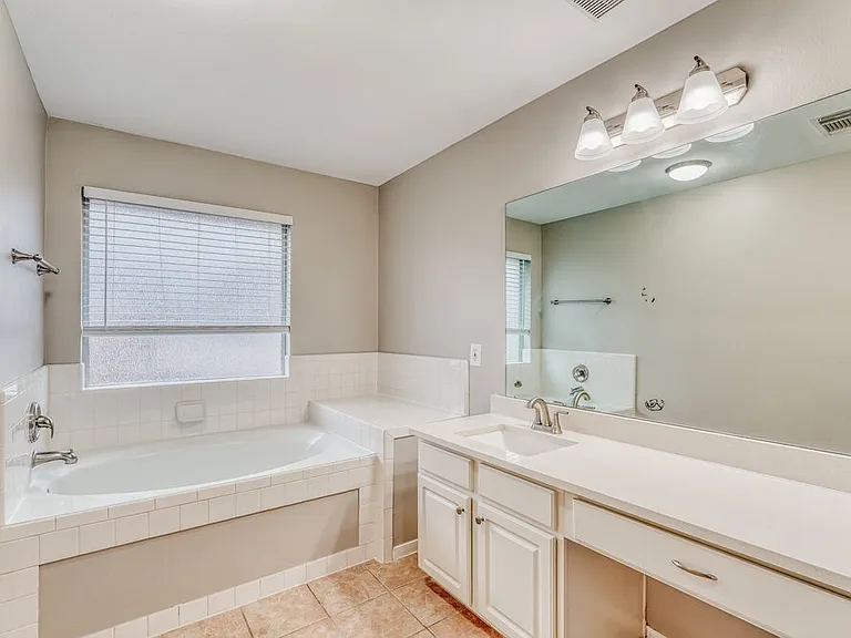6207 Winter Oak St — Photo 12
