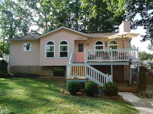 1828 Glen Echo Rd, Johnson City, TN 37604