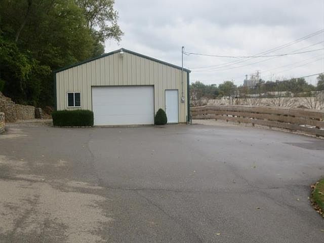 1st image of 6498  Kellogg Ave