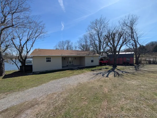 950 Lakeside Dr N, Adair, OK 74330