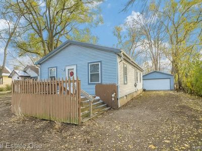 3164 Bessie St, Auburn Hills, MI, 48326