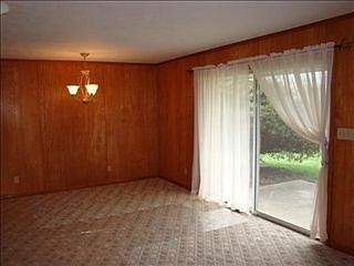 5th image of 1013 Shaw Dr