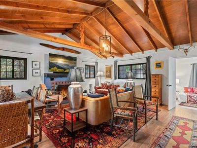 1127 Jupiter Way, Crestline, CA, 92325