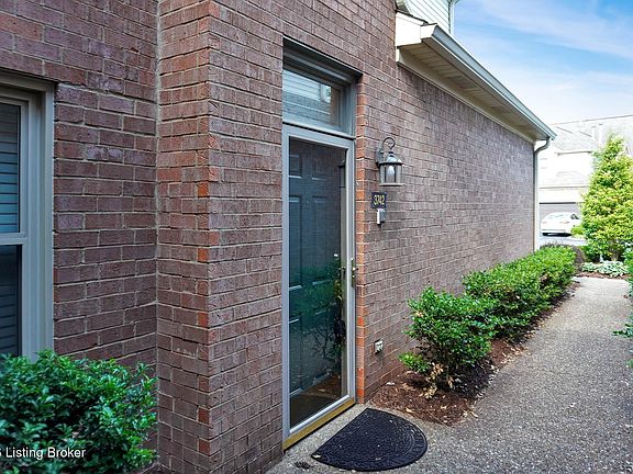 3rd image of 3742 Hurstbourne Ridge Blvd