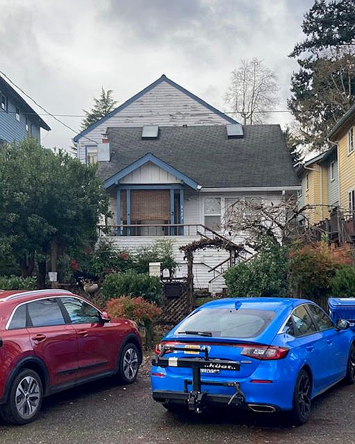 1st image of 6523 21st Ave NE APT 3