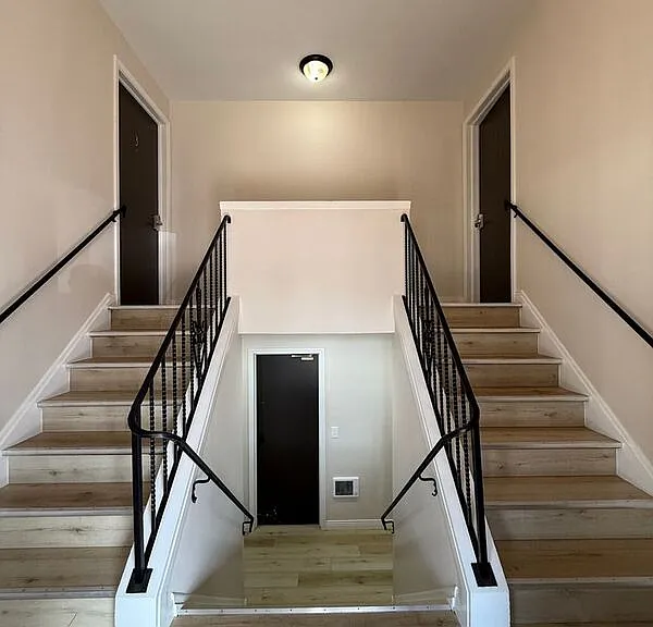 172 Stonewood Ave #3 — Photo 2