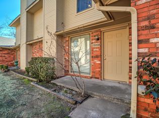 1200 Sequoyah St APT B, Edmond, OK 73003
