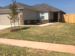 9805 High Noon Rd, Yukon, OK 73099