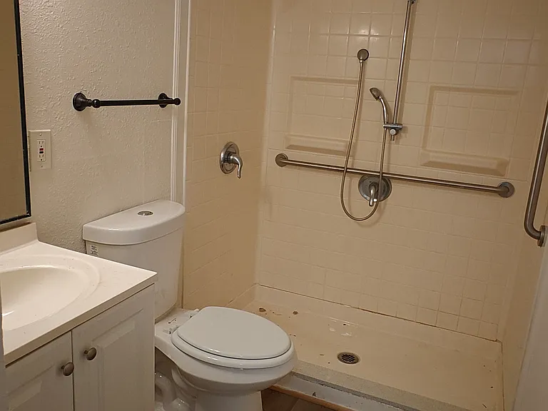 4931 Yew Ln SW — Photo 10