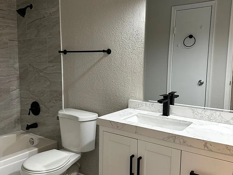 833 Riverside Dr #831 — Photo 10