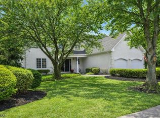 1 Vanderveer Dr, Bernards Twp., NJ 07920