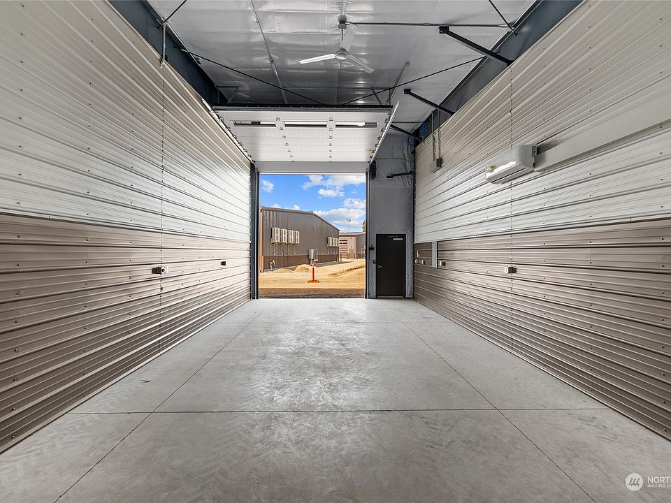 Monster Garage Condos 4081 State Route 970 Cle Elum WA Zillow