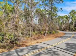 51 Pine Forest Dr, Jesup, GA 31546