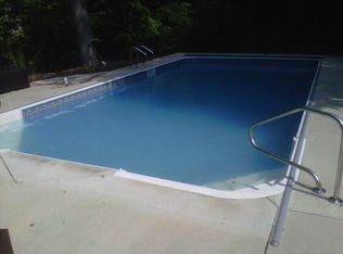 10743 Hoosier Rd, Fishers, IN 46037