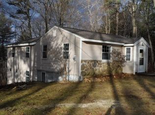31 Echo Rd, Brimfield, MA 01010