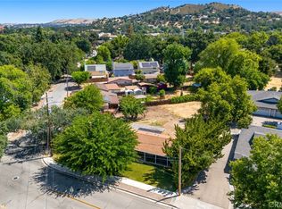 6855 Atascadero Ave, Atascadero, CA 93422