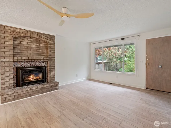 14403 SE 139th Place, Renton, WA 98059
