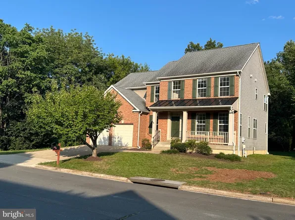 46797 Backwater Dr, Sterling, VA 20164