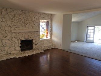 5th image of 637 Virginia Park Dr