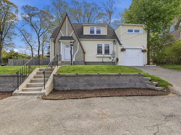 13 Marilyn Dr, Auburn, MA 01501