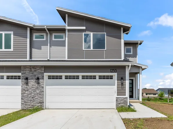 1253 NW 2nd St, Grimes, IA 50111
