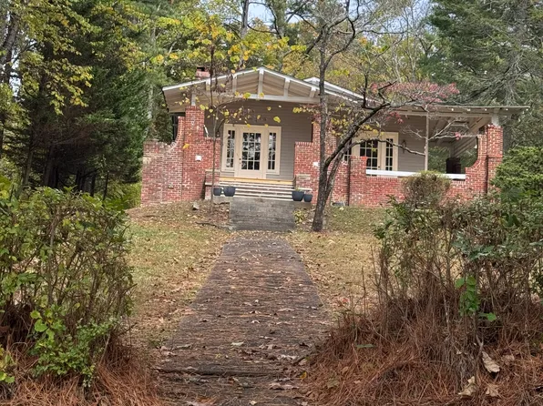 603 Mississippi Ave, Signal Mountain, TN 37377