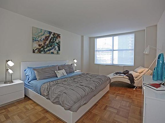 3rd image of 1365 York Ave APT 30C