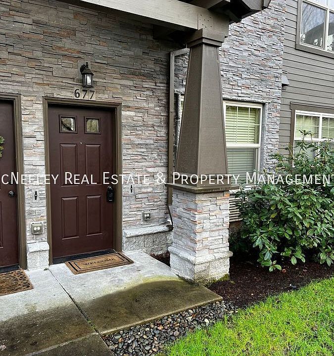 1st image of 677 NE Garswood Ln