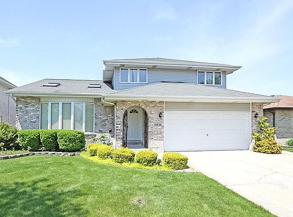 2nd image of 10836 Long Ave