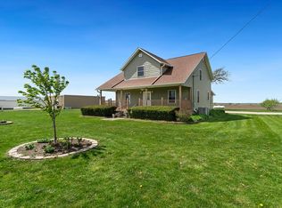 200 N West St, Chana, IL 61015