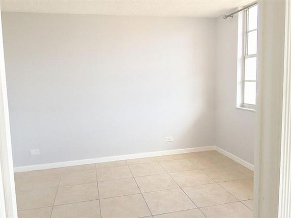 3rd image of 250 174th St APT 2210