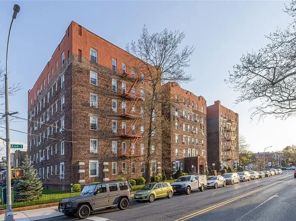 602 Avenue W #A, Brooklyn, NY 11223