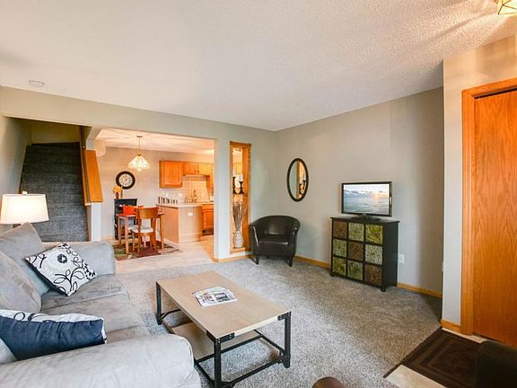 5th image of 2755 Meadow Brook Dr APT I