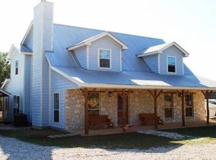 216 Bluebonnet Rd, Bandera, TX 78003