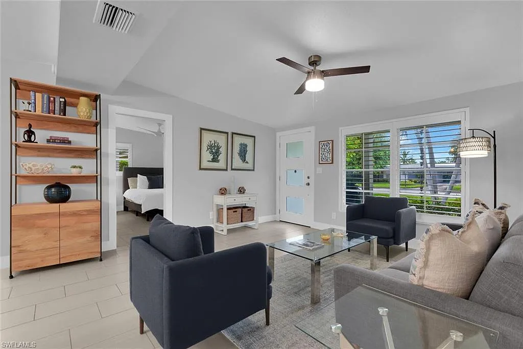 3 bed, 2.0 bath, 1512 sqft, $22,500 — Photo 4