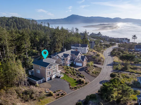 415 Fall Creek Dr, Tillamook, OR 97141