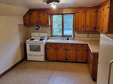 2 bed, 950 sqft, $1,100 — Photo 3