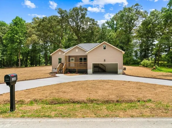 1260 NE Prelsey Rd, Dalton, GA 30721