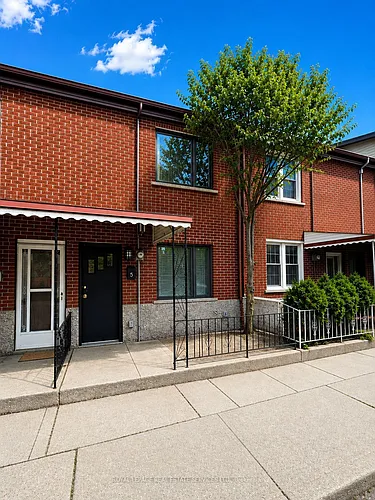 5 Henderson Ave Photo 1