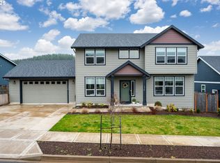 170 NW Brookside St, McMinnville, OR