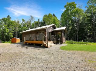 1462 Minnicock Lake Rd, Highlands East, ON K0M1S0
