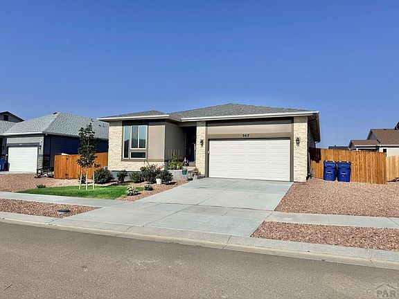 3rd image of 3417 Bella Luna Dr