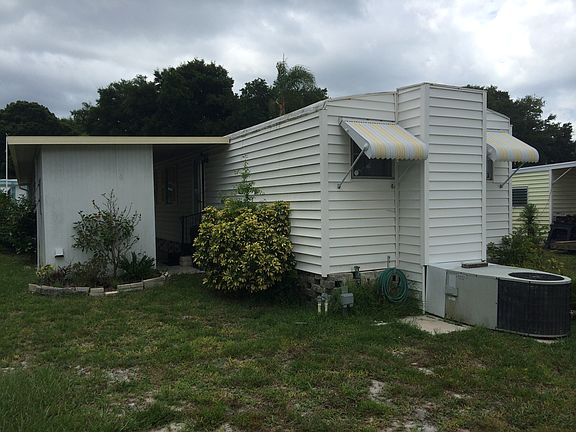3rd image of 2655 Marco Polo Dr