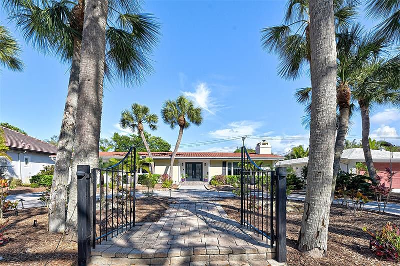 612 W Venice Ave Venice FL 34285 Zillow