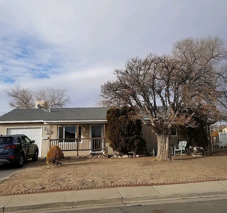 1st image of 2610 Mossman Dr