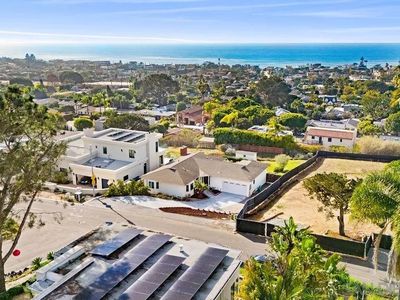 601 N Granados Ave, Solana Beach, CA, 92075